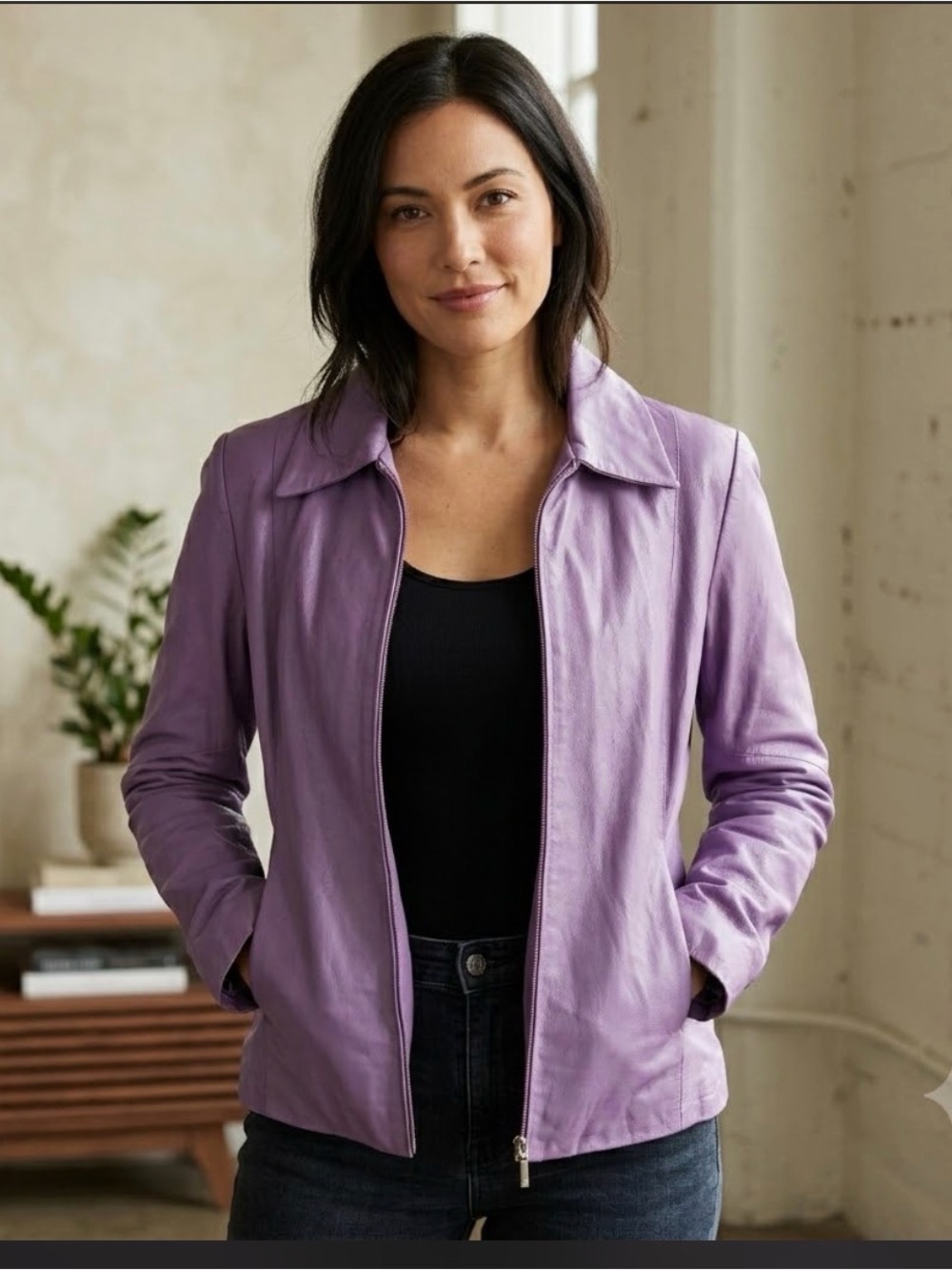 Wilsons Leather women's purple leather jacket in good condition, size L.